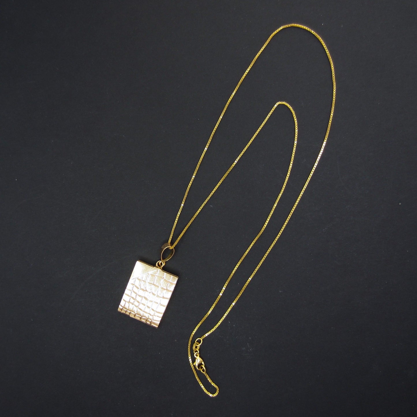 SOLD--Mid-Century Alligator Skin Locket 14k c. 1960